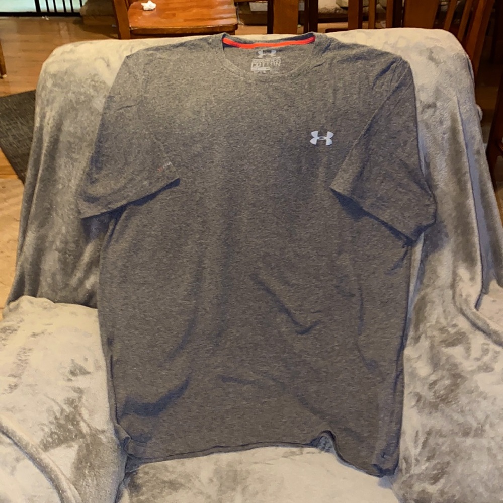 Under Armour tshirt, Size XL